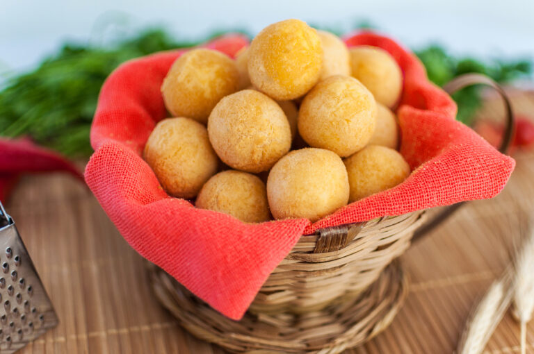 MINIBOLINHAQUEIJO